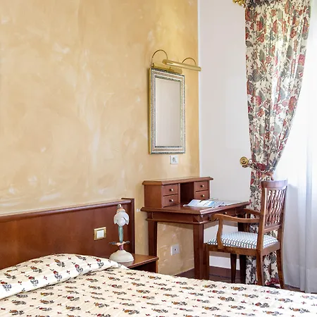 Il Pelagone & Golf Toscana Resort 4*